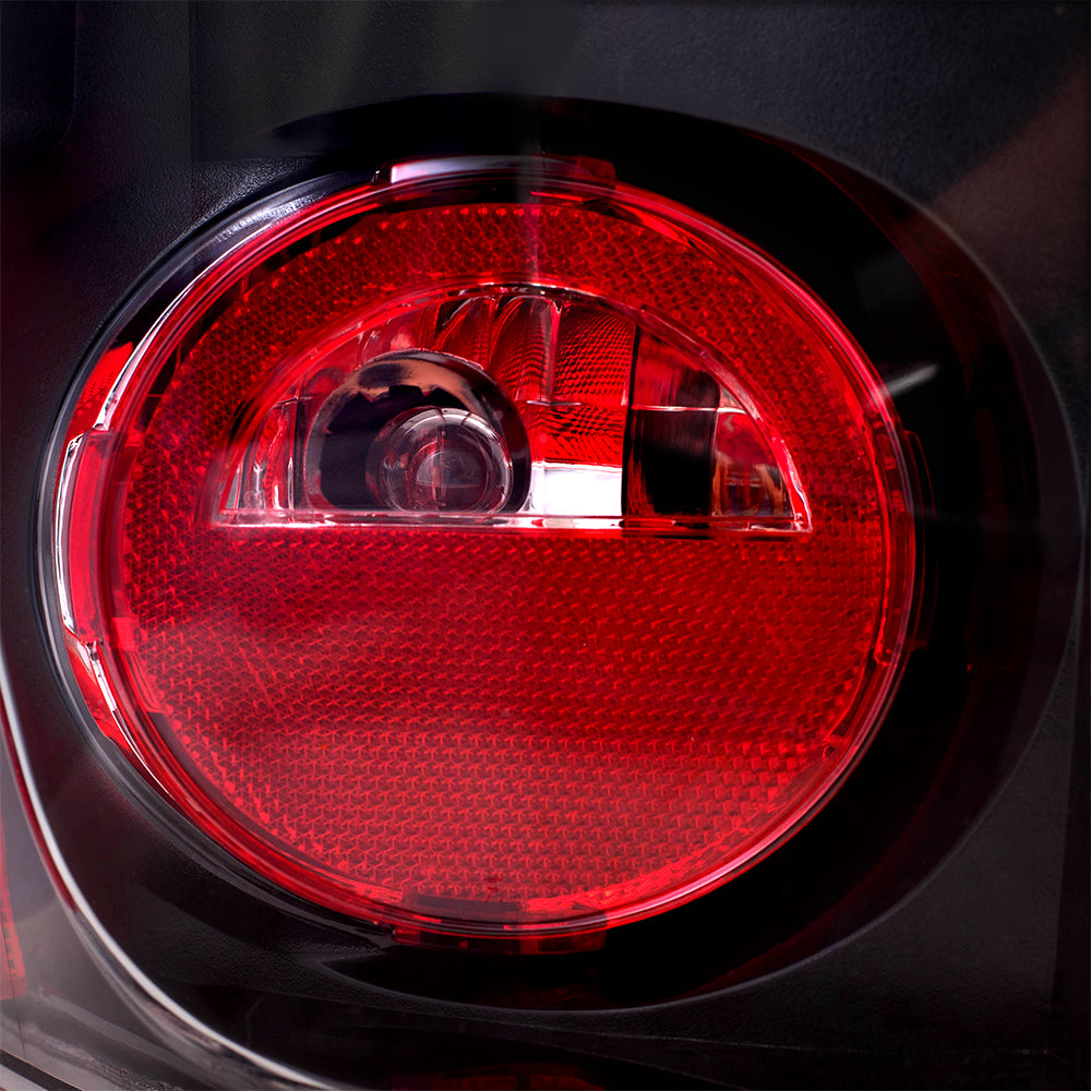 Brock Replacement Driver Tail Light Lens with Black Bezel Compatible with 2007-2014 Yukon Denali 25975977