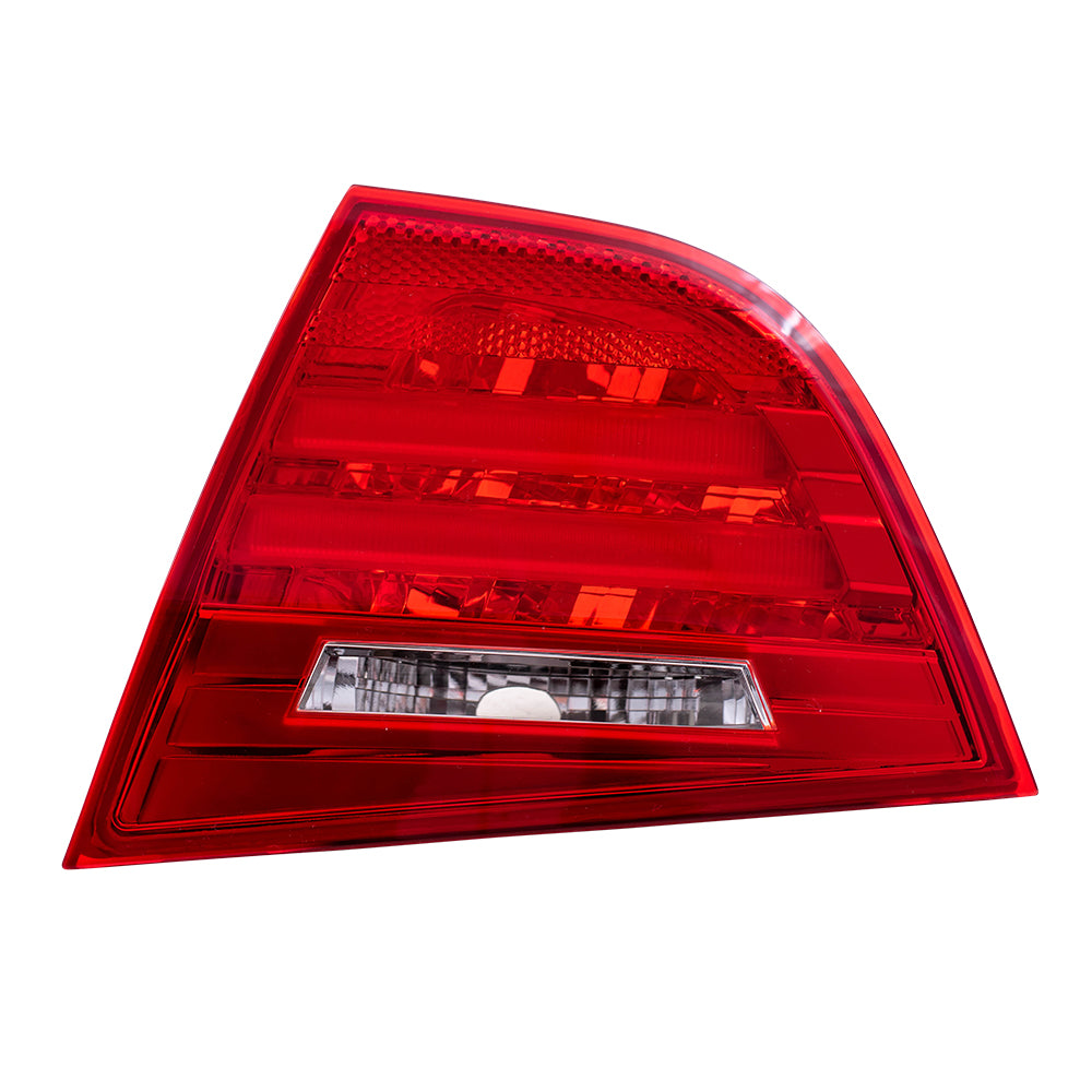 Tail Light fits 2009-2011 BMW 3 Series E90 Sedan Passenger Side Lid Mounted Lamp